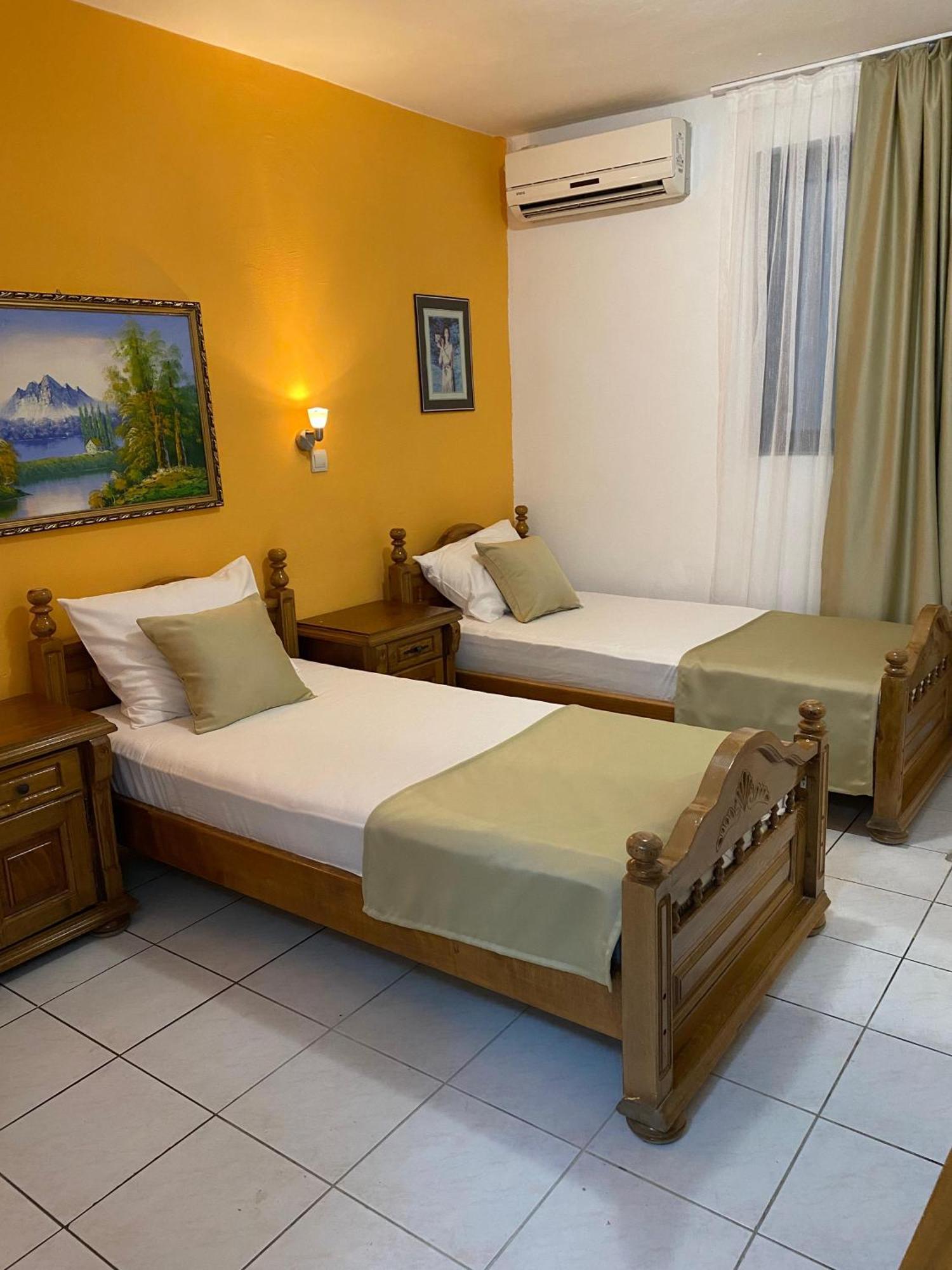 Hotel Kuč Budva Exteriér fotografie
