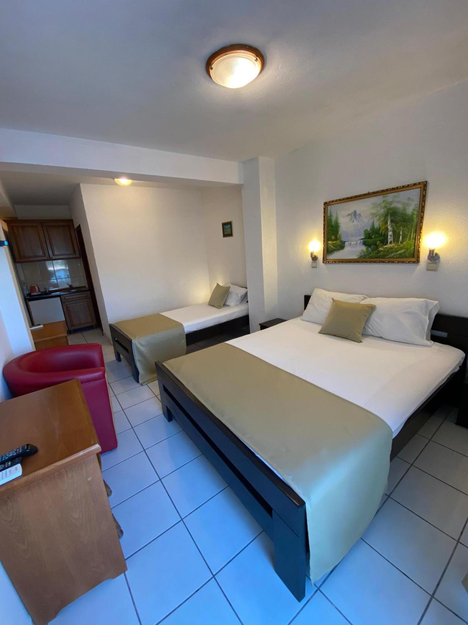 Hotel Kuč Budva Exteriér fotografie