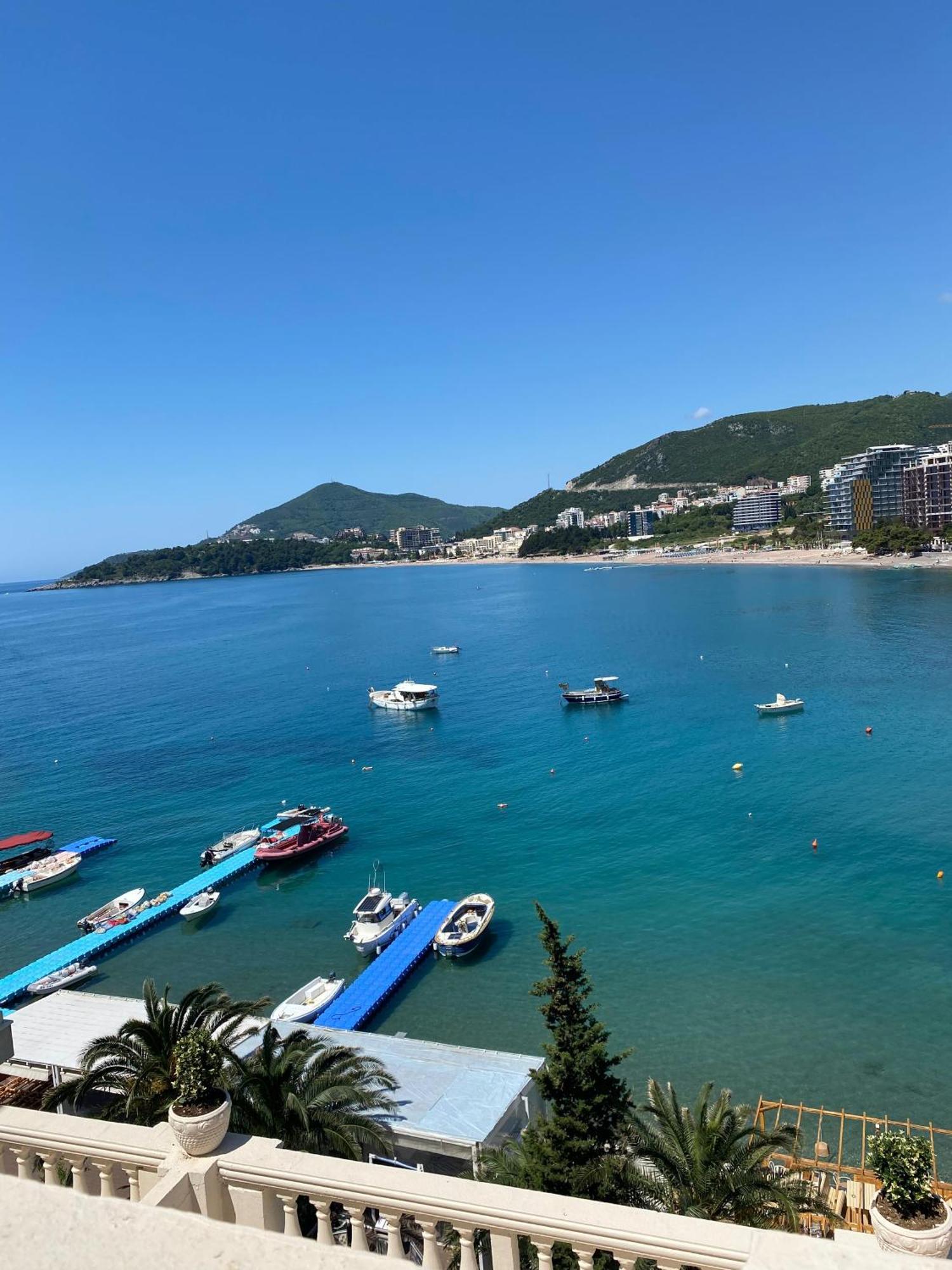 Hotel Kuč Budva Exteriér fotografie