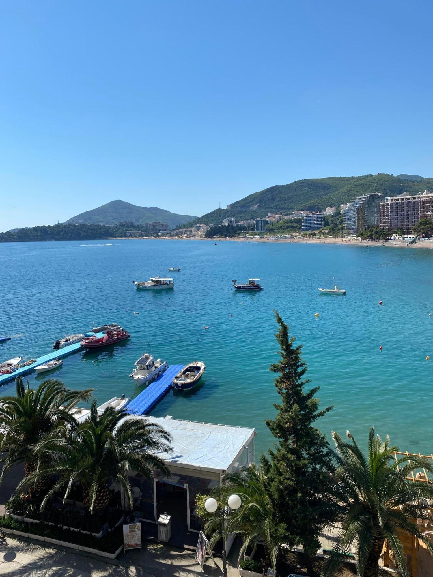 Hotel Kuč Budva Exteriér fotografie