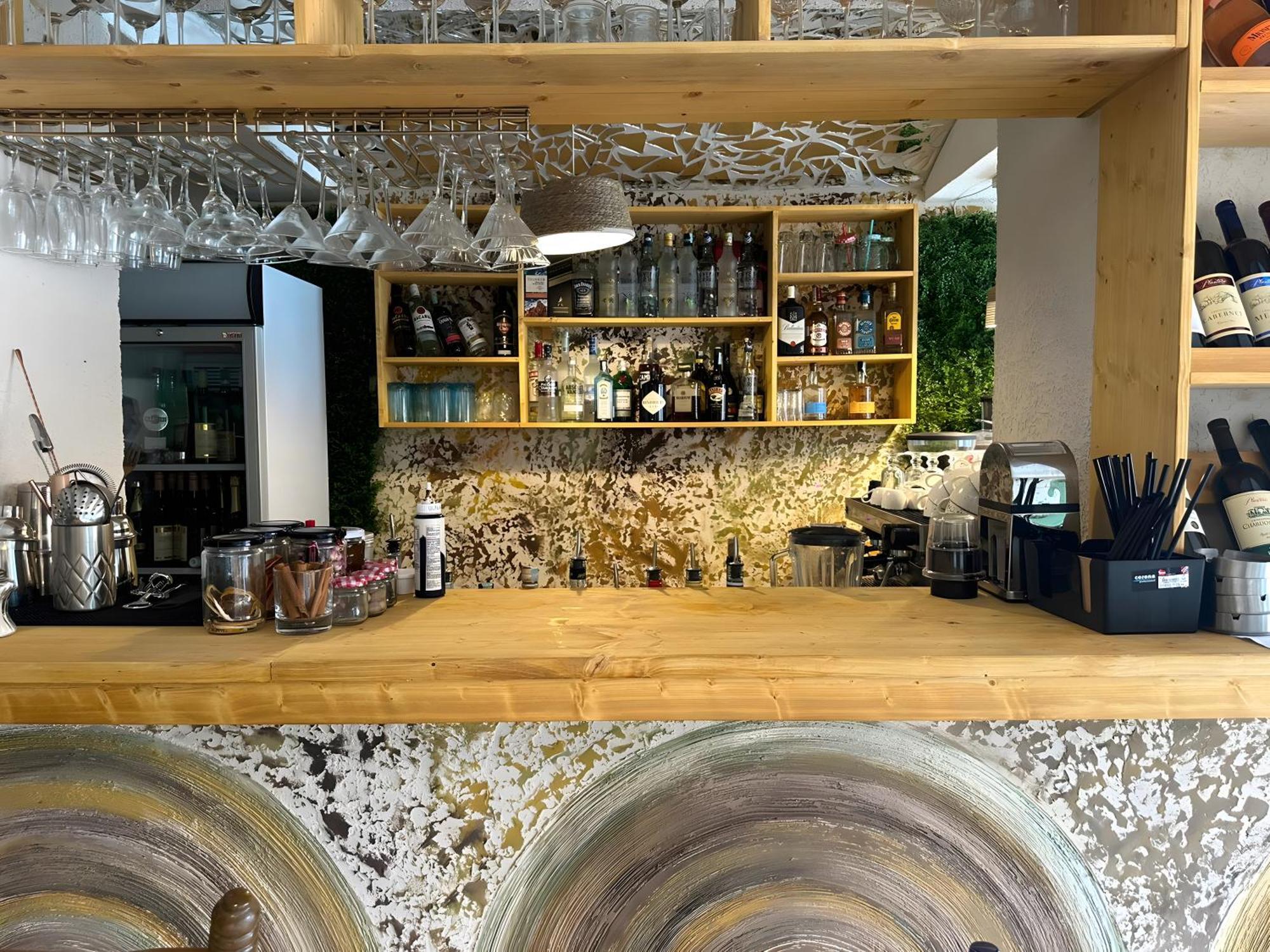 Hotel Kuč Budva Exteriér fotografie